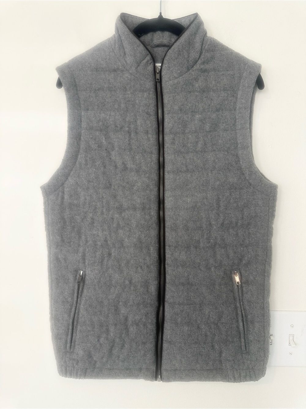 Jos. A. Banks 1906 Gray Men’s Puffer Vest S